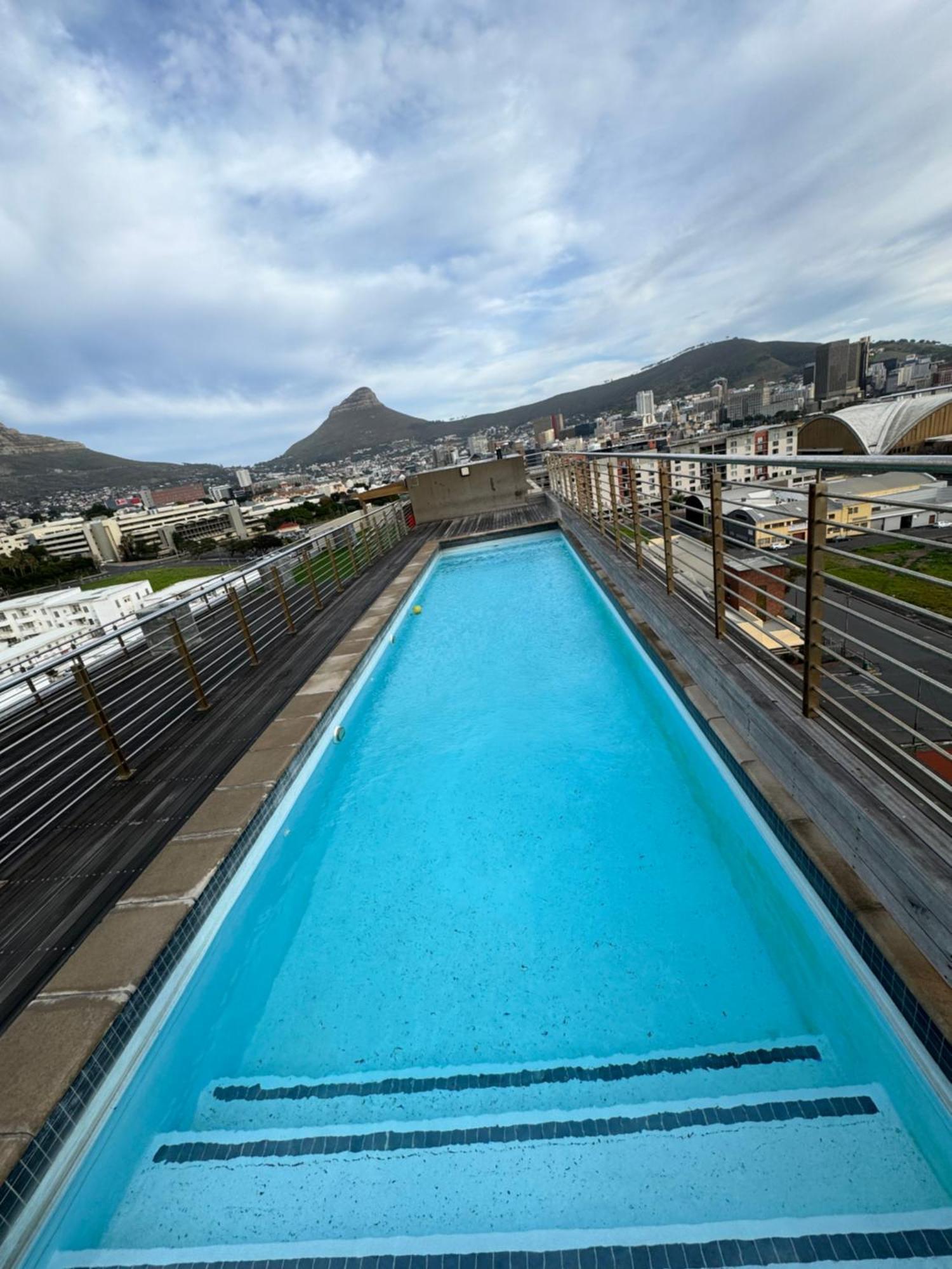 Apartment Luxury With Table Mountain View *