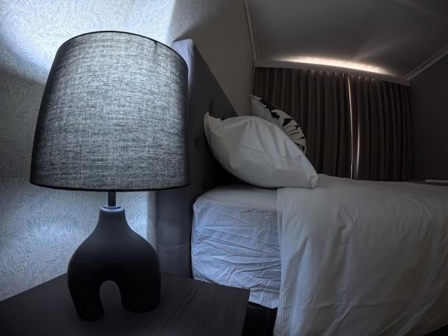 Luxury With Table Mountain View *